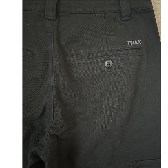Aritzia TNA Black Corbett‎ Wide Leg Twill Cargo Pants Size 4 - Picture 7 of 9